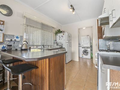 12 Katie Street, Wynnum West