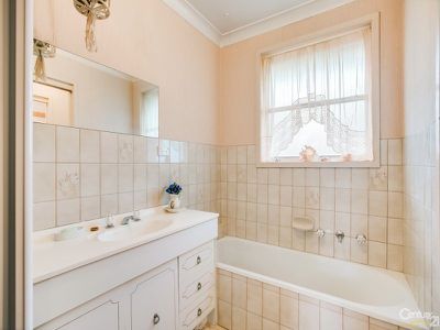 34 Highland Avenue, Hampton Park
