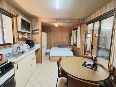 Cabin 68 Murray Riverside Village, Quicks Road, Tocumwal