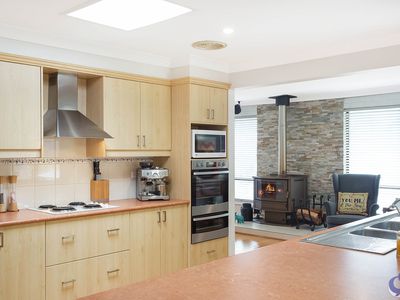 24 Fishermans Crescent, North Narooma