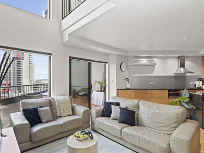 909 / 251 Hay Street, East Perth