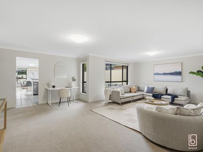30 Skyhawk Avenue, Hamlyn Terrace