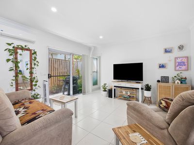 17 / 20 Careel Close, Helensvale
