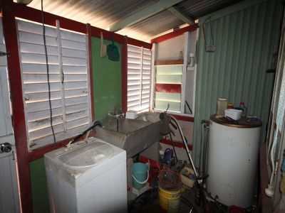 2 BENNETT STREET, Queenton