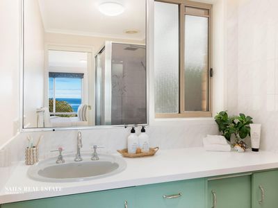 137 Pacific Way, Tura Beach
