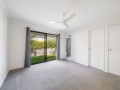 1 / 1 Crows Ash Place, Kuluin