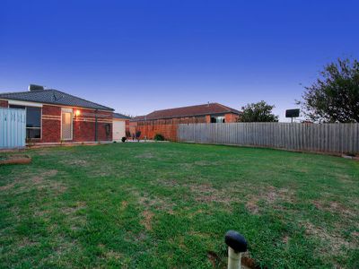 61 Bella Crescent, Hallam