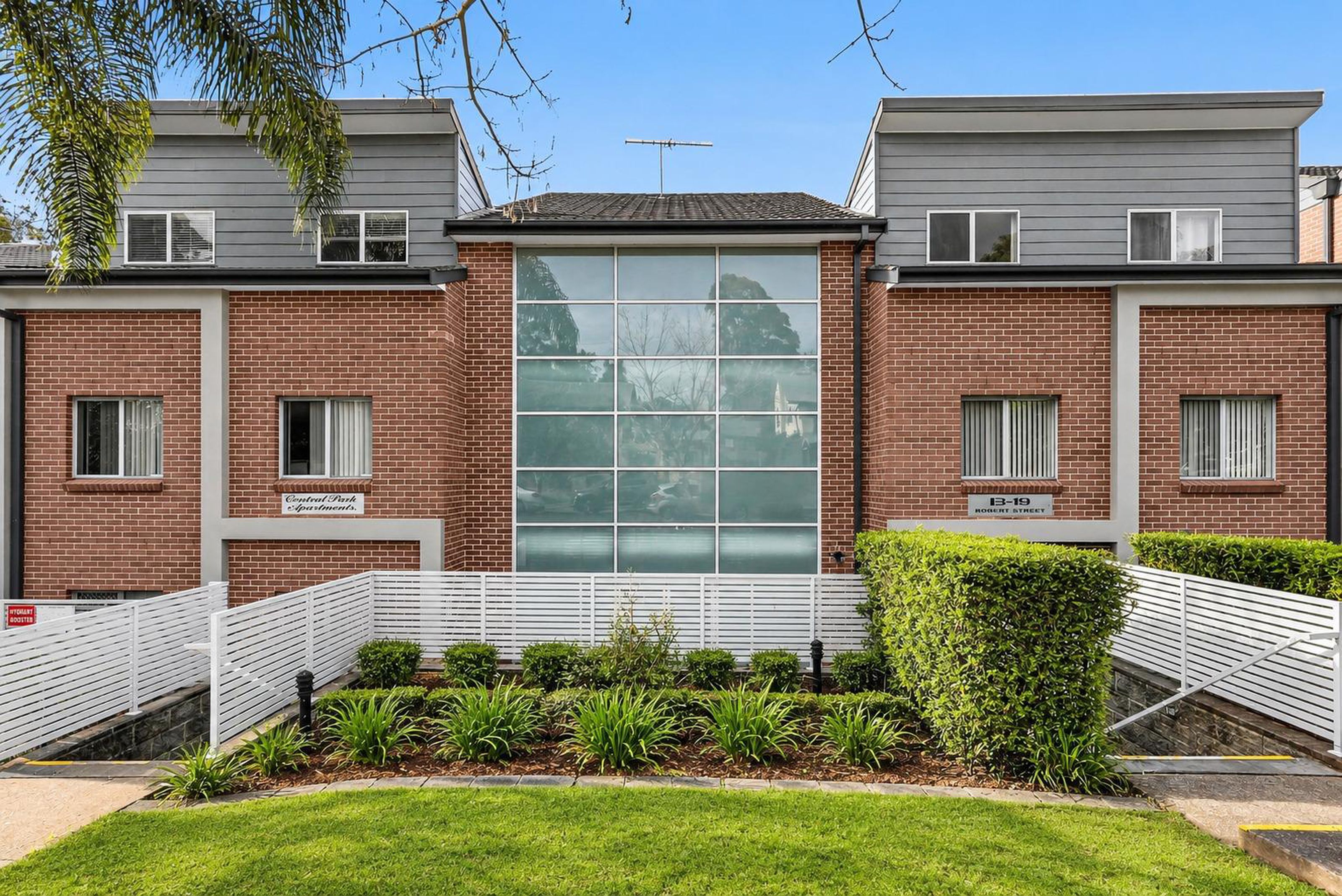 10 / 13-19 Robert Street, PENRITH