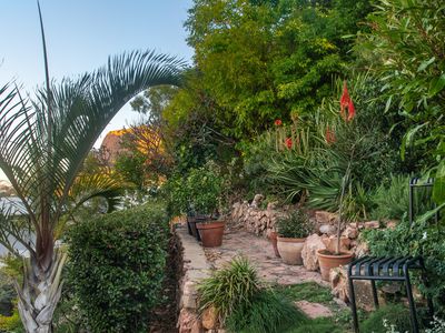 1 Balmoral Drive, Castle Hill