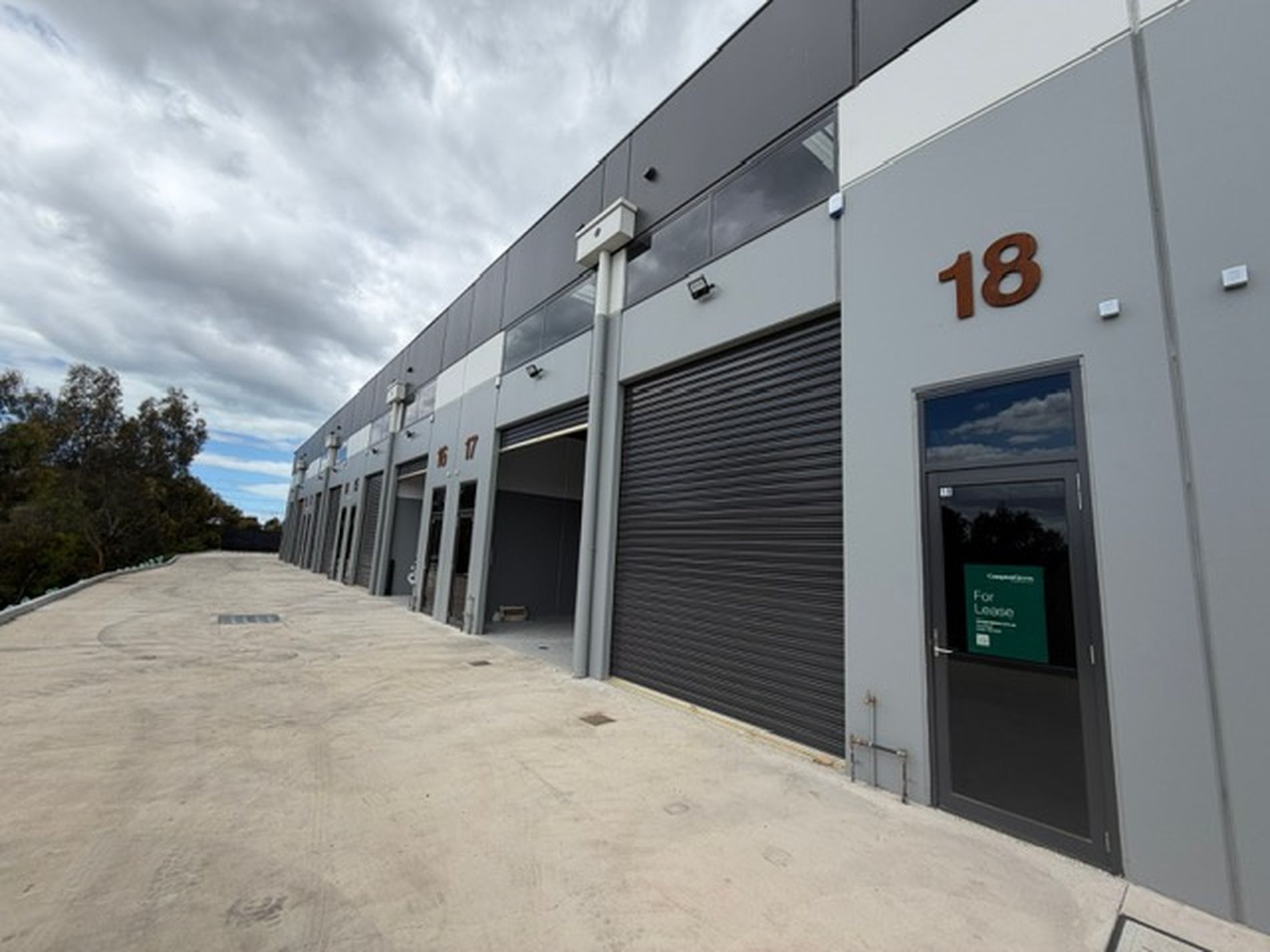 18 / 754 Princes Fwy, Laverton North