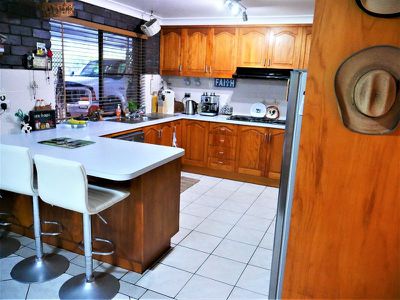 154 Scotts Lane, Runnymede