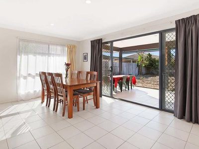 3 Columbus Close, Urraween
