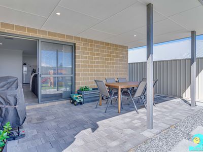 10 Paddle Way, Yanchep
