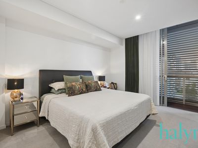703 / 8 Moreau Parade, East Perth