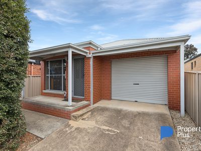 4B Alfreda Place, Golden Square
