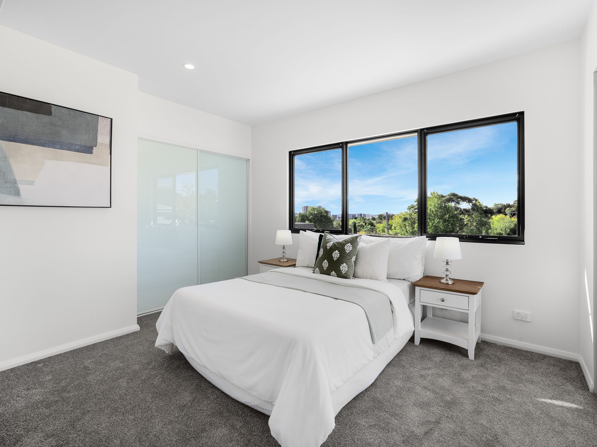3 / 8 Aurora Close, Mawson