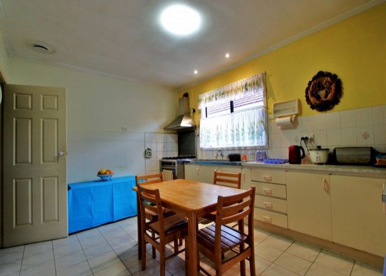 1449 Centre Road, Clayton