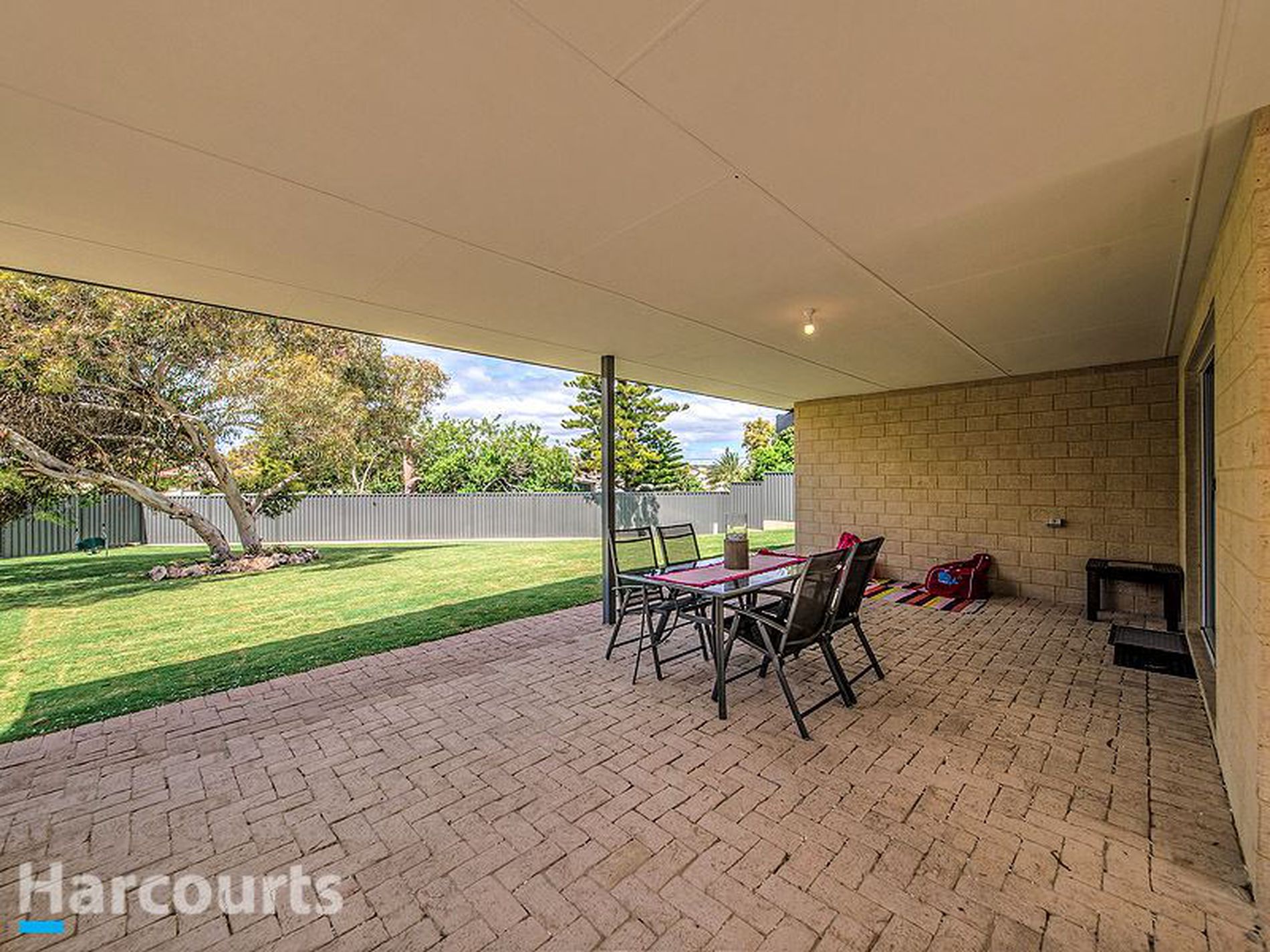 16 Hutt Court, Two Rocks