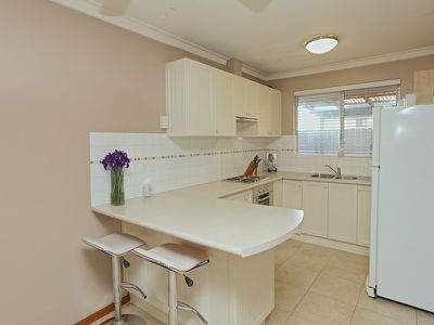 8/82 Edward Street, Osborne Park