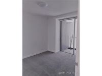 32306  9 Lawson St, Southport