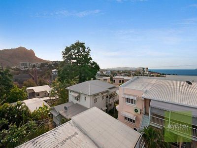 5 / 23 Willmett Street, Townsville City