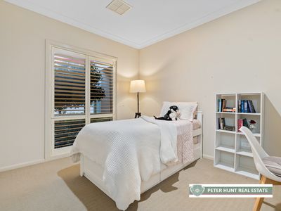 15 Albert Kench Place, Buxton