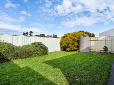 10 / 40 York Terrace , Salisbury