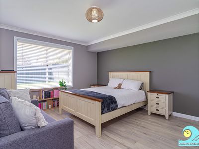 6 Compass Circle, Yanchep