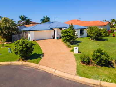 4 Betty Close, Coral Cove