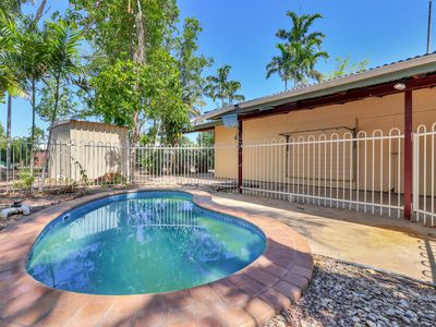 82 James Circuit, Woodroffe