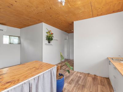 88 Yolanda Drive, Annandale