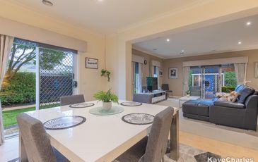 23 Grange Circuit, Beaconsfield