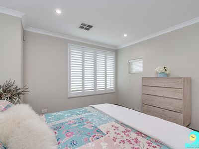 30 Seaside Avenue, Yanchep