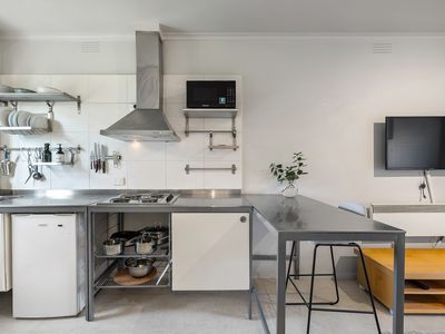 8 / 17 Charnwood Road, St Kilda