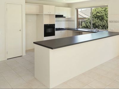 2 Rembrandt Court, Bundoora