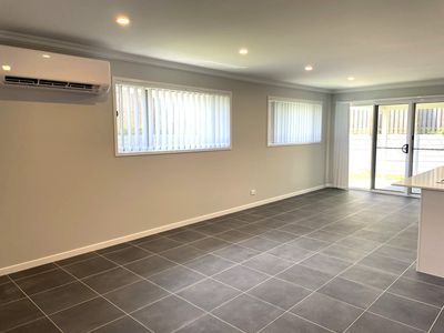 14 Heath Terrace, Park Ridge