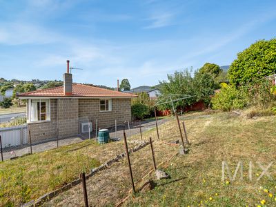 2 Bonar Place, Glenorchy
