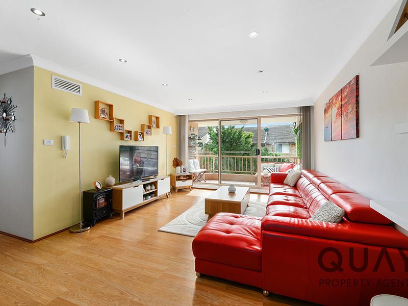 11 / 12 Frank Oliveri Drive, Chipping Norton