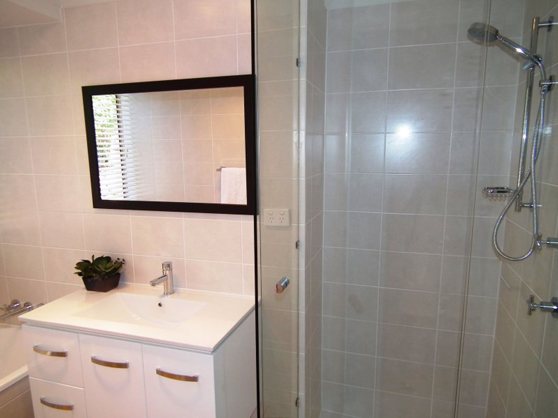 3 Pioneer Parade, Banora Point