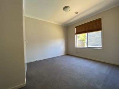 20 Beagle Street, Tarneit