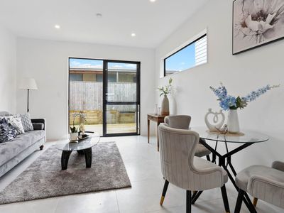 13A Everitt Road, Otara