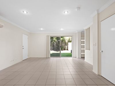 1 / 50 Ferndale Street, Annerley