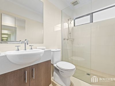 7 Lockington Crescent, Dandenong