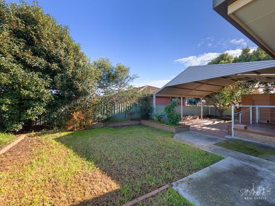 2 / 108 HUONS HILL ROAD, Wodonga