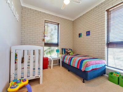 1 / 32 Valley View Drive, West Albury