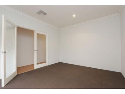 24 Weebill Way, Southern River