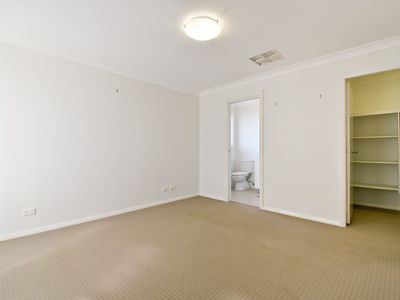 7 Argyle Avenue, Dubbo