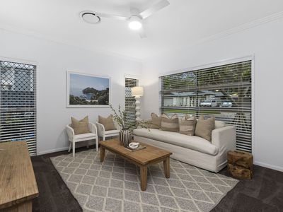 24 Feathertail Place, Wakerley