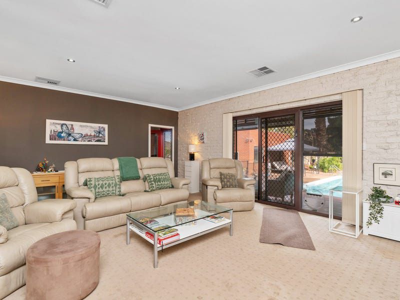 41 Beaconsfield Street, St James