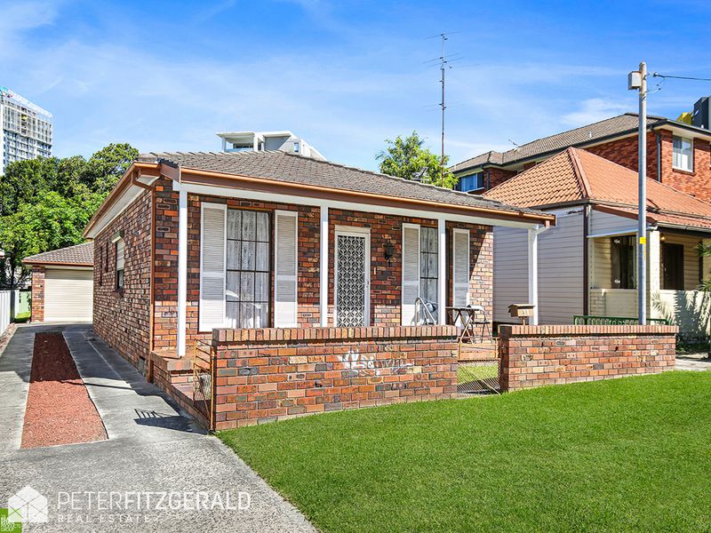 11 Robinson Street, Wollongong